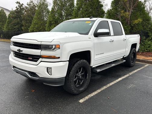 2017 Chevrolet Silverado 1500 2LT