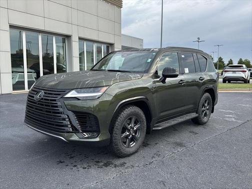 2025 Lexus LX 700h Overtrail