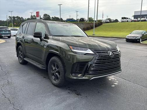 2025 Lexus LX 700h Overtrail