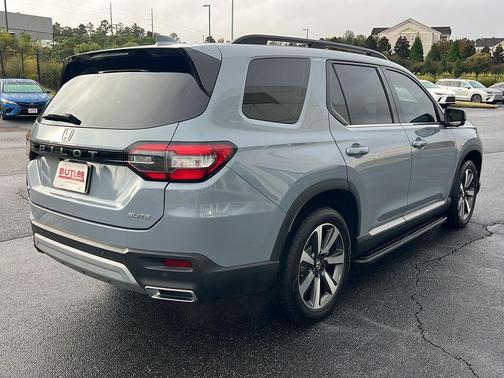 2023 Honda Pilot AWD Elite