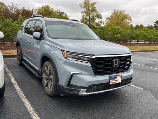 2023 Honda Pilot AWD Elite
