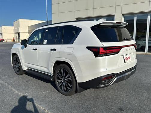 2025 Lexus LX 600 Luxury