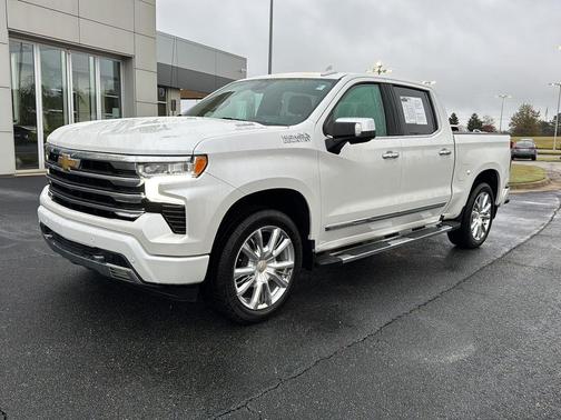 2023 Chevrolet Silverado 1500 High Country