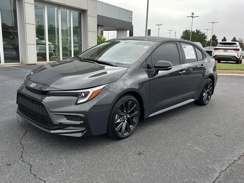 2025 Toyota Corolla SE