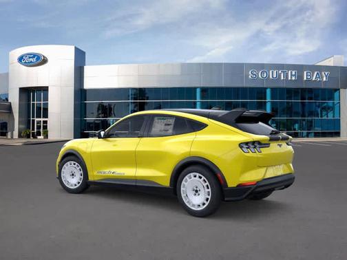 2025 Ford Mustang Mach-E GT