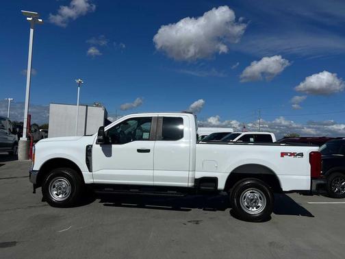 2023 Ford F-250 XL