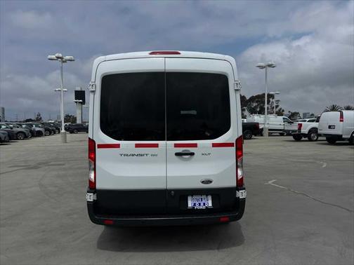 2017 Ford Transit-150 XLT