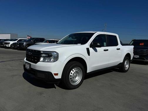 2022 Ford Maverick XL