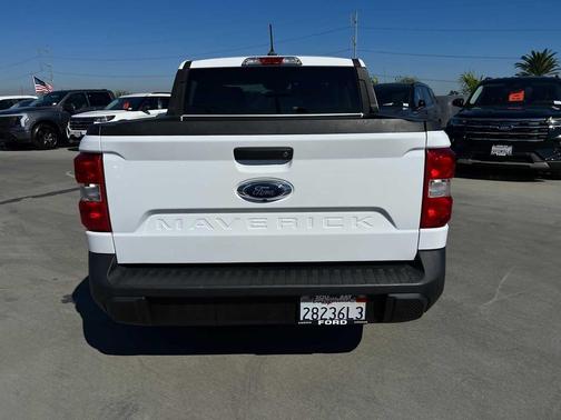 2022 Ford Maverick XL
