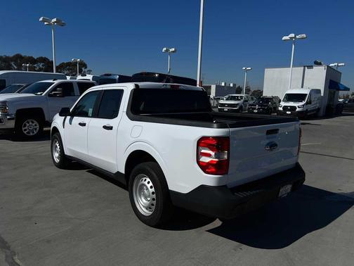 2022 Ford Maverick XL