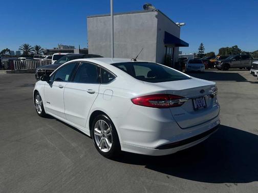 2018 Ford Fusion Hybrid S