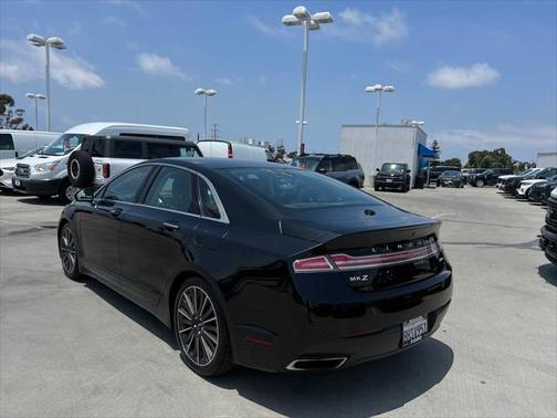 2016 Lincoln MKZ Base