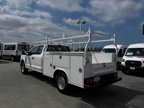 2026 Ford F-250 XL