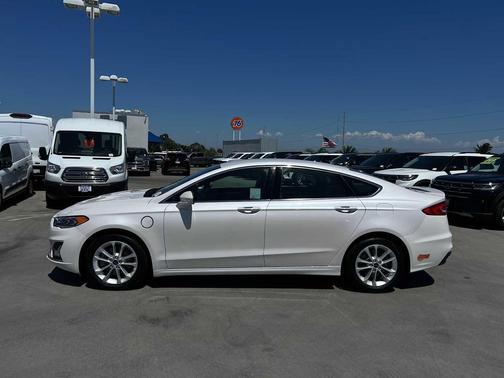 2020 Ford Fusion Energi Titanium