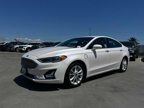 2020 Ford Fusion Energi Titanium