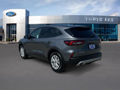 Carbonized Gray Metallic 2025 Ford Escape Active