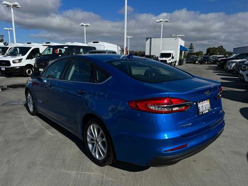 2019 Ford Fusion Hybrid SE