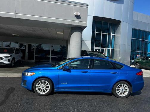 2019 Ford Fusion Hybrid SE