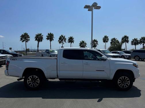 2022 Toyota Tacoma TRD Sport