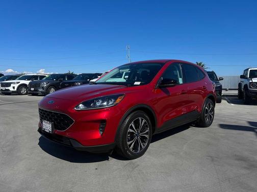 2022 Ford Escape SE