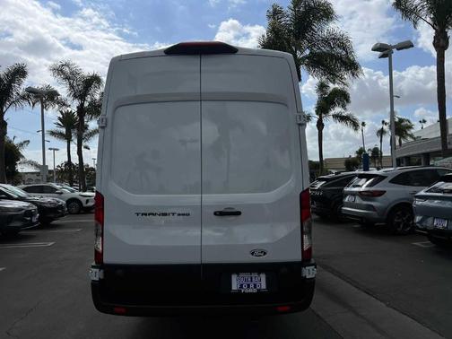 2026 Ford Transit-350