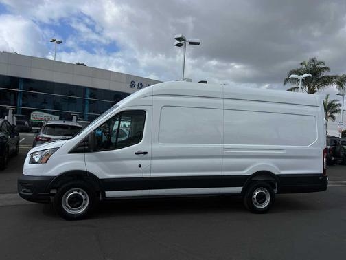 2026 Ford Transit-350