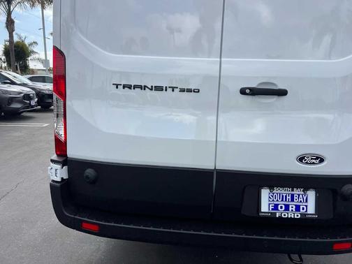 2026 Ford Transit-350