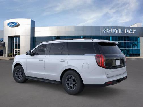 Space Silver 2026 Ford Expedition Active