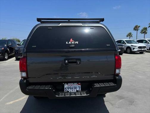 2022 Toyota Tacoma SR