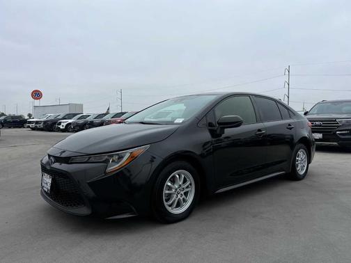 2022 Toyota Corolla Hybrid LE