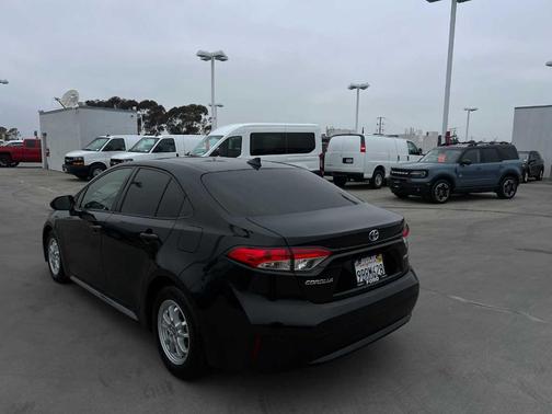 2022 Toyota Corolla Hybrid LE