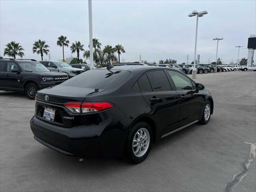 2022 Toyota Corolla Hybrid LE
