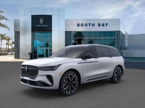 2025 Lincoln Nautilus Reserve