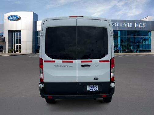 Oxford White 2016 Ford Transit-150 XLT