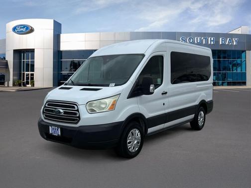 Oxford White 2016 Ford Transit-150 XLT