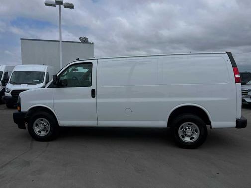 2018 Chevrolet Express 2500 Work Van