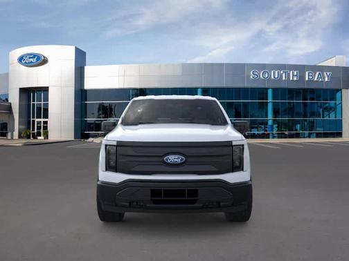 2025 Ford F-150 Lightning Pro