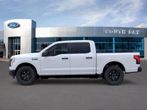 2025 Ford F-150 Lightning Pro