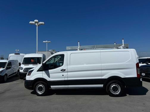 2020 Ford Transit-150 