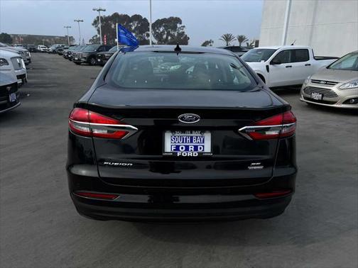 2020 Ford Fusion Hybrid SE