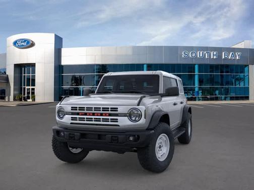 Avalanche Gray 2026 Ford Bronco Heritage Edition