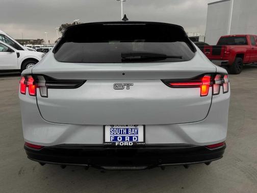 2022 Ford Mustang Mach-E GT