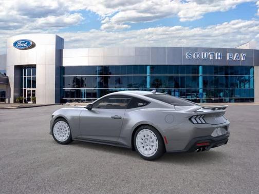 Carbonized Gray Metallic 2026 Ford Mustang