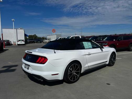 2021 Ford Mustang EcoBoost Premium
