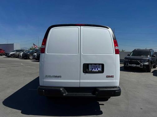2023 GMC Savana 2500 Work Van