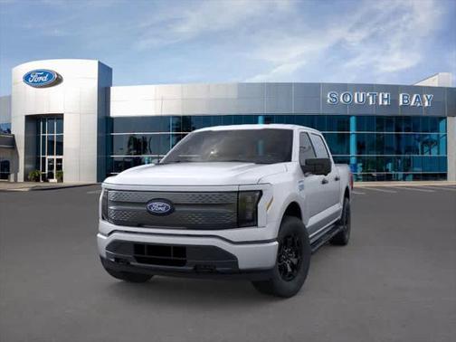 2025 Ford F-150 Lightning XLT