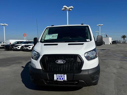 Oxford White 2026 Ford Transit-150