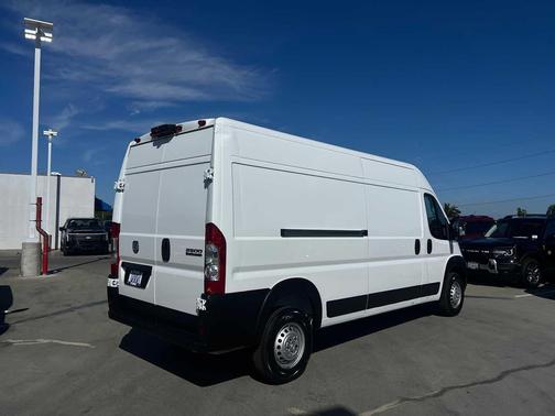 2024 RAM ProMaster 2500 High Roof