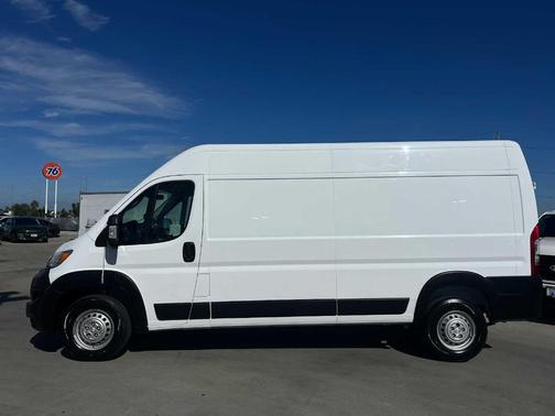 2024 RAM ProMaster 2500 High Roof