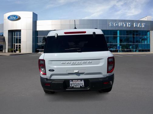 Oxford White 2025 Ford Bronco Sport Big Bend